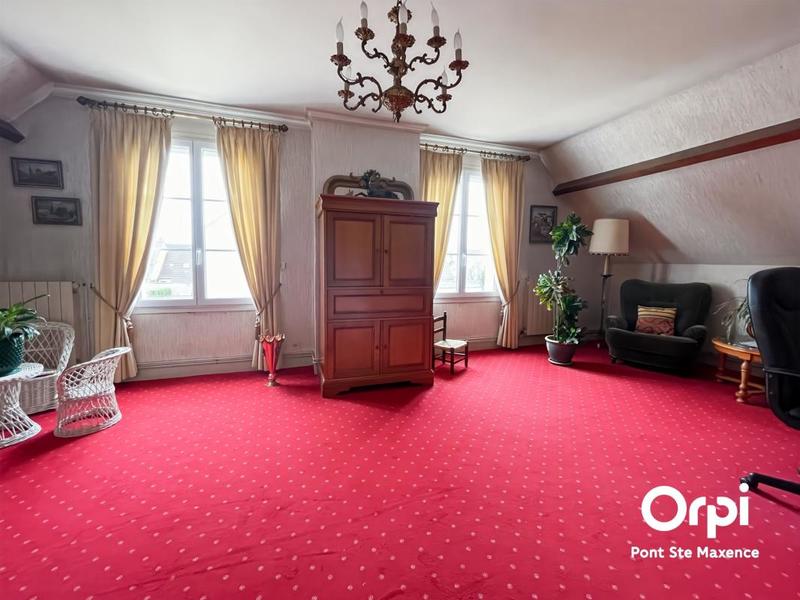 Maison - 160 m² - 6 pièces