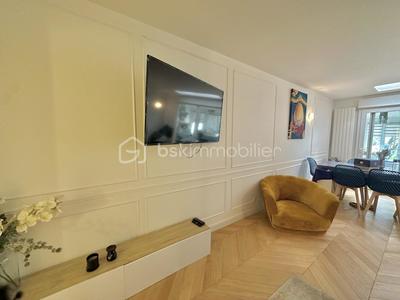 Maison de ville - 117 m² - 5 pièces