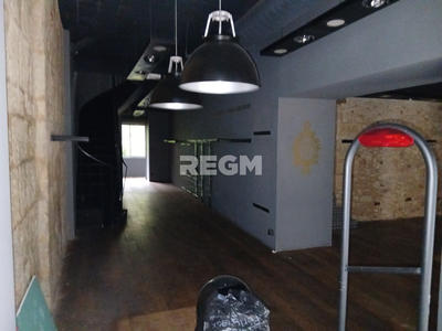 Local commercial - 310 m²