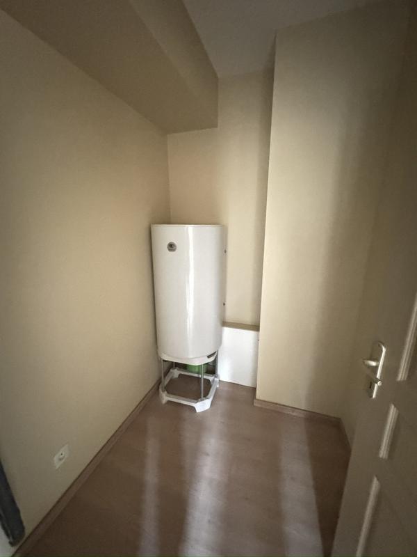 Appartement - 64 m² - 2 pièces