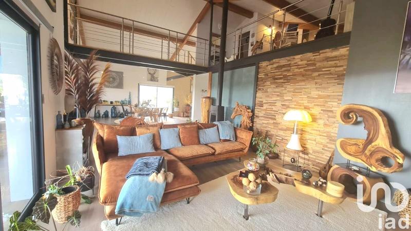 Maison de maîtres - 200 m² - 4 pièces