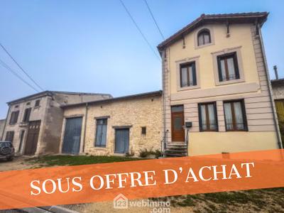 Maison - 320 m² - 10 pièces