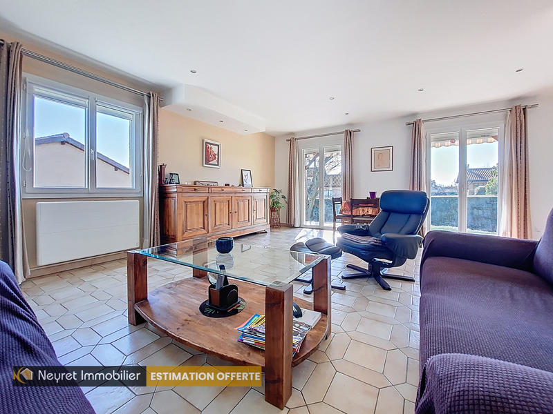 Maison - 105 m² - 6 pièces