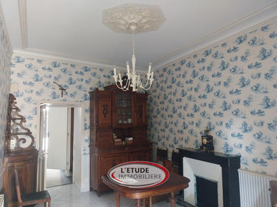 Maison - 190 m² - 8 pièces