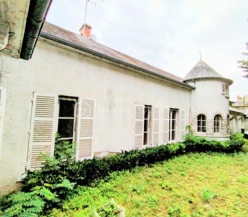 Maison - 480 m² - 14 pièces