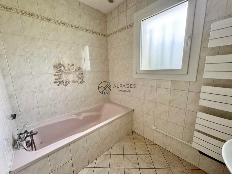 Châlet - 196 m² - 7 pièces