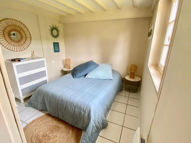 Maison - 220 m² - 9 pièces