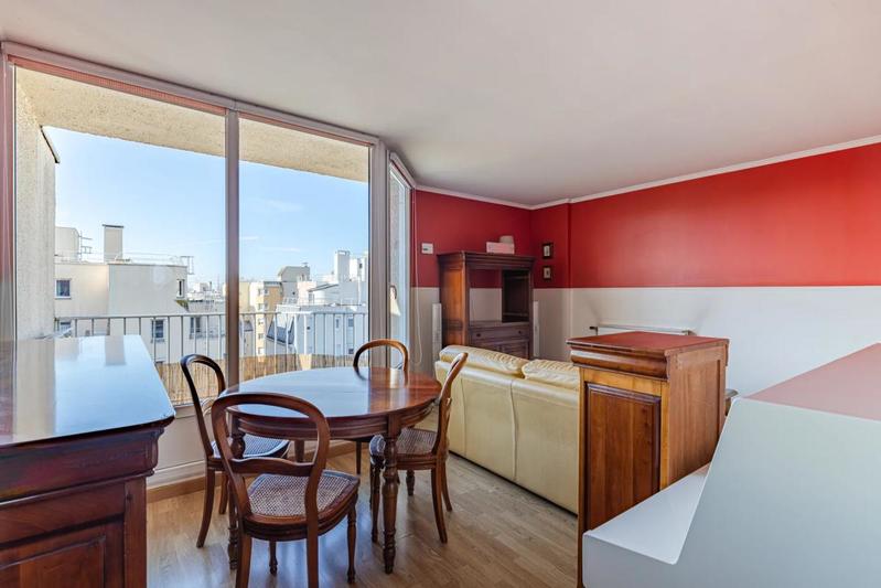 Appartement - 74 m² - 7 pièces