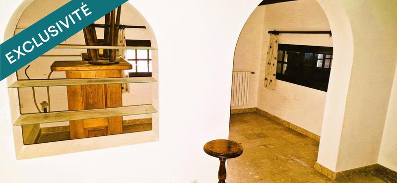 Maison - 220 m² - 8 pièces