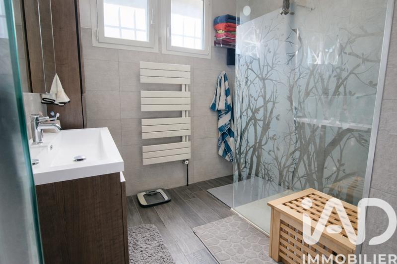 Maison - 140 m² - 7 pièces