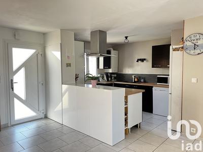 Maison - 96 m² - 5 pièces