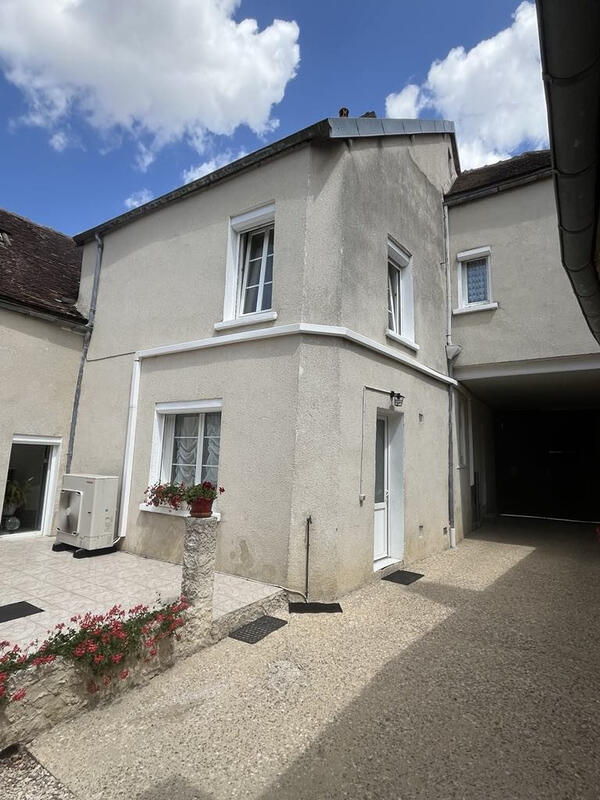 Maison ancienne - 155 m² - 7 pièces