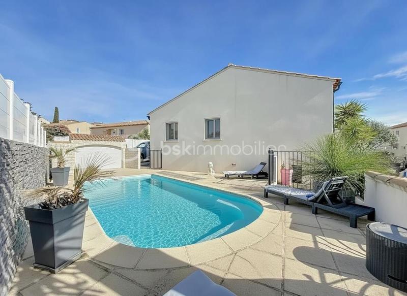 Maison traditionnelle - 105 m² - 5 pièces