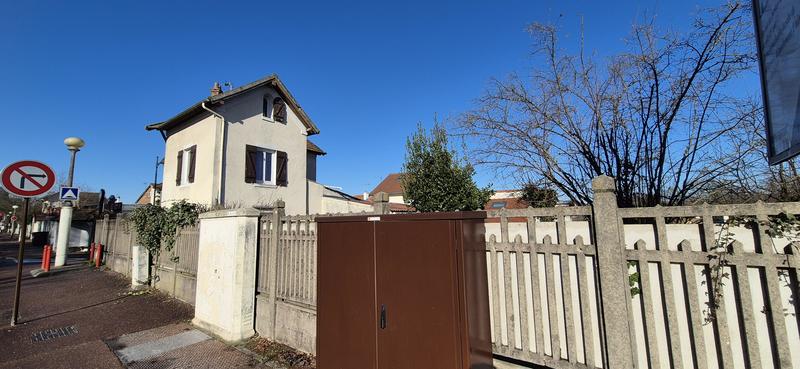 Maison - 118 m² - 6 pièces