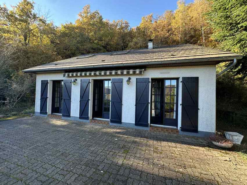 Maison - 94 m² - 6 pièces