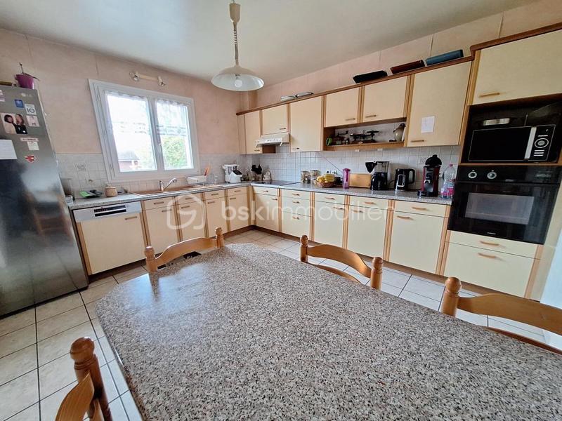 Maison traditionnelle - 130 m² - 6 pièces