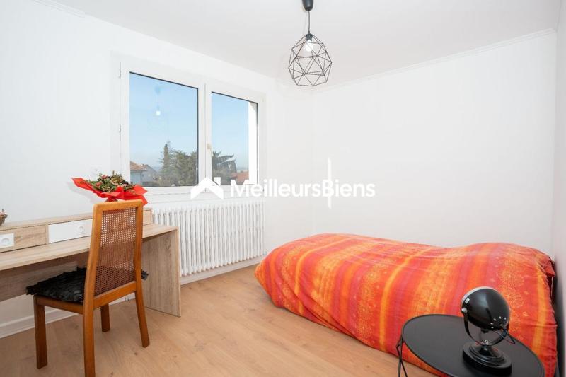 Maison - 141 m² - 6 pièces