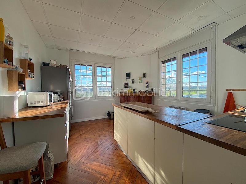 Château - 462 m² - 20 pièces