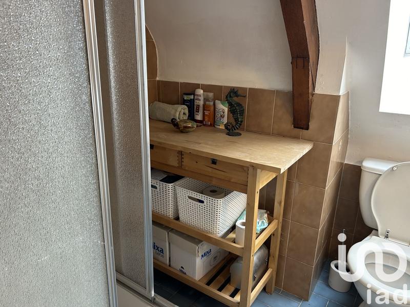 Maison - 245 m² - 9 pièces