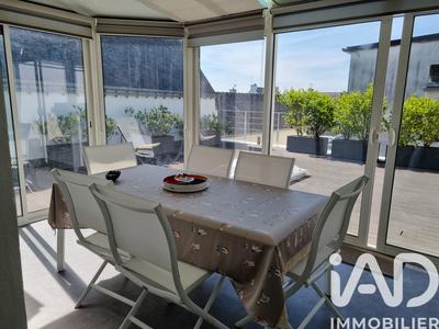 Maison - 181 m² - 5 pièces