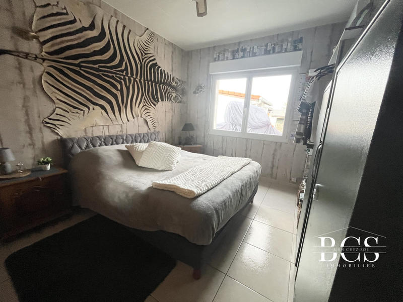 Maison - 88 m² - 6 pièces