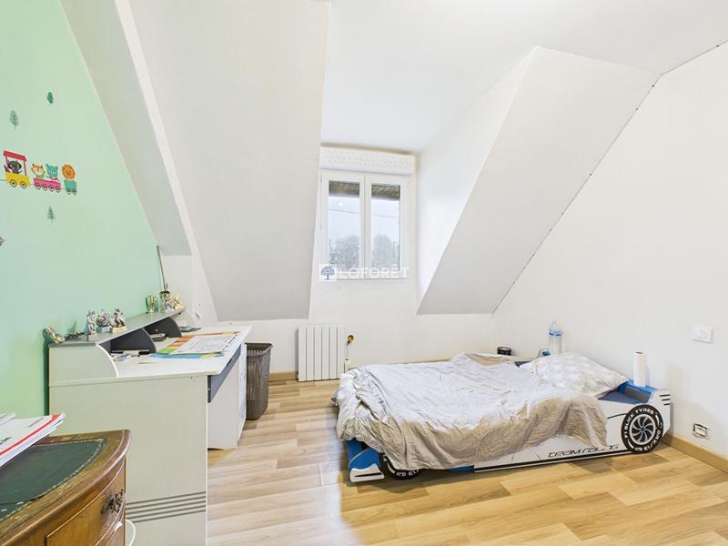 Maison - 102 m² - 6 pièces