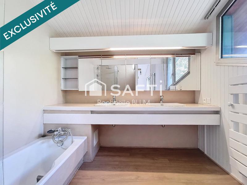 Maison - 192 m² - 7 pièces