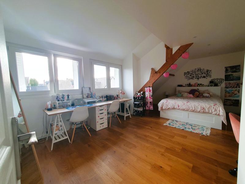 Maison - 173 m² - 6 pièces