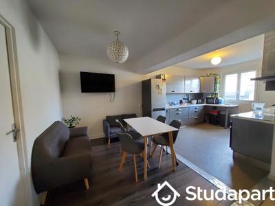 Chambre - 15 m² - 1 pièce