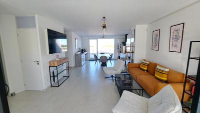 Appartement - 79 m² - 3 pièces