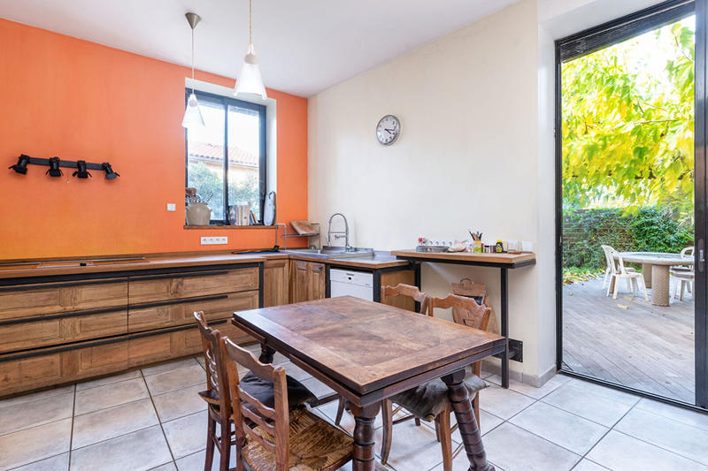 Maison - 343 m² - 7 pièces