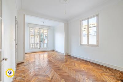 Appartement - 89 m² - 3 pièces