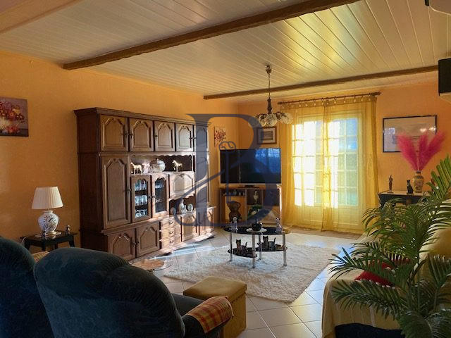 Maison - 167 m² - 6 pièces