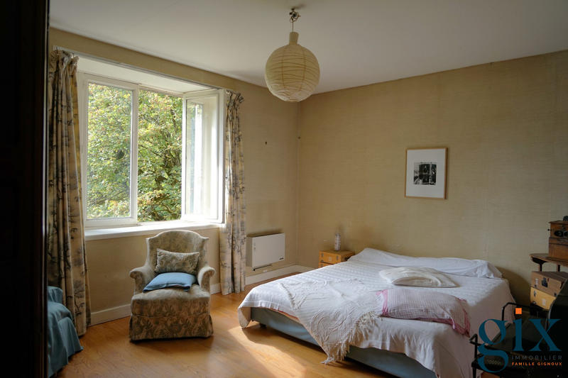 Maison - 179 m² - 7 pièces