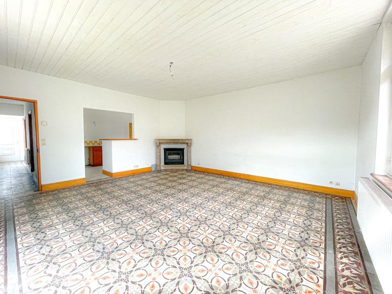 Maison en pierre - 143 m² - 6 pièces