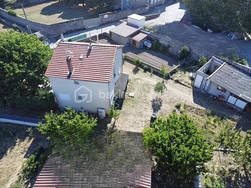 Maison - 87 m² - 5 pièces