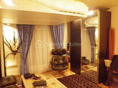 Studio - 25 m² - 1 pièce