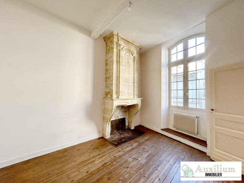 Maison - 223 m² - 7 pièces