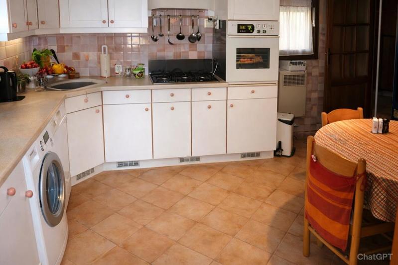 Pavillon - 216 m² - 11 pièces