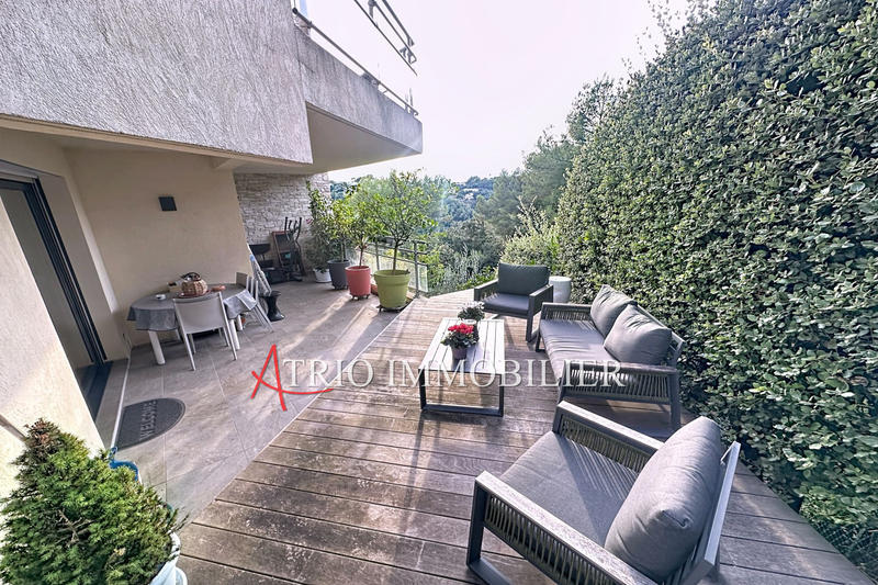 Appartement - 92 m² - 4 pièces