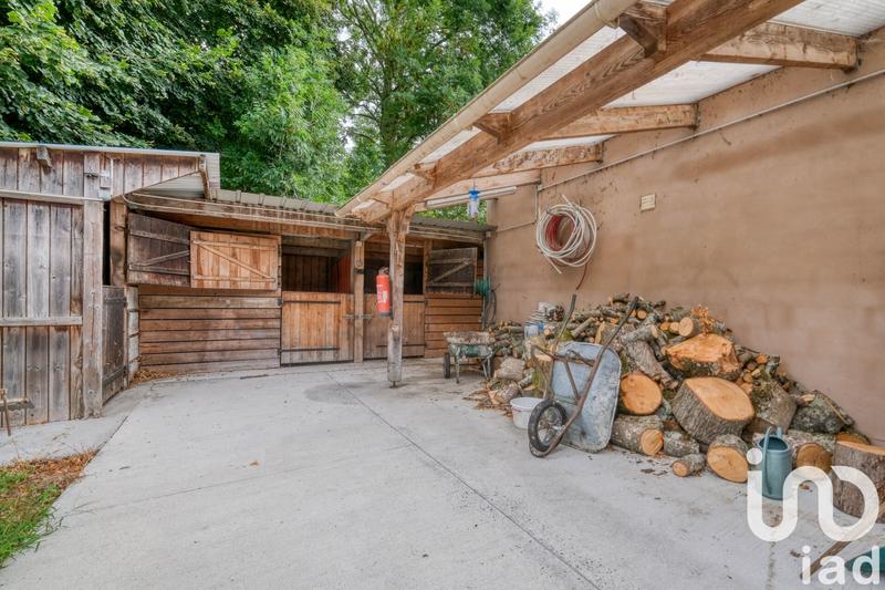 Maison - 200 m² - 7 pièces