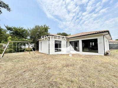 Maison - 112 m² - 5 pièces