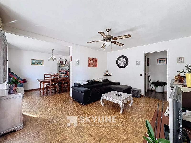 Appartement - 87 m² - 3 pièces