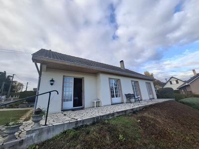 Maison - 92 m² - 5 pièces