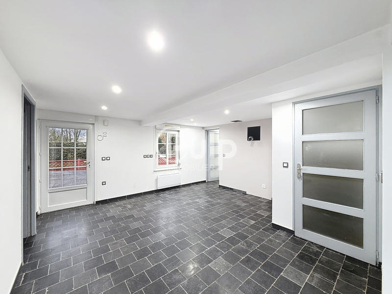 Maison - 107 m² - 6 pièces