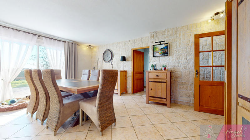 Maison - 165 m² - 7 pièces