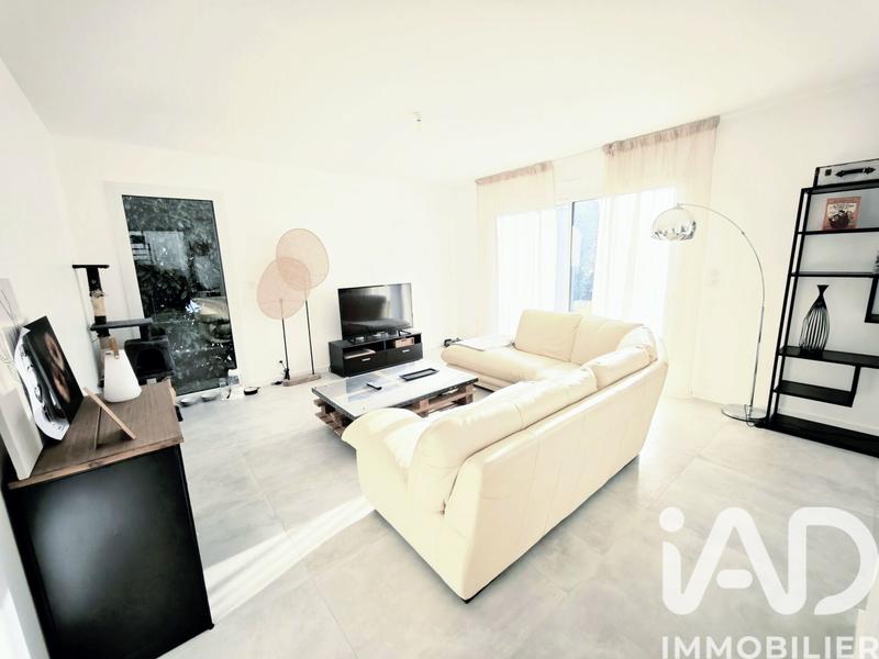 Maison - 135 m² - 5 pièces