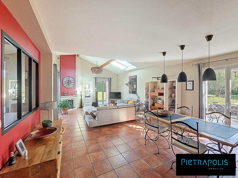 Villa - 155 m² - 6 pièces