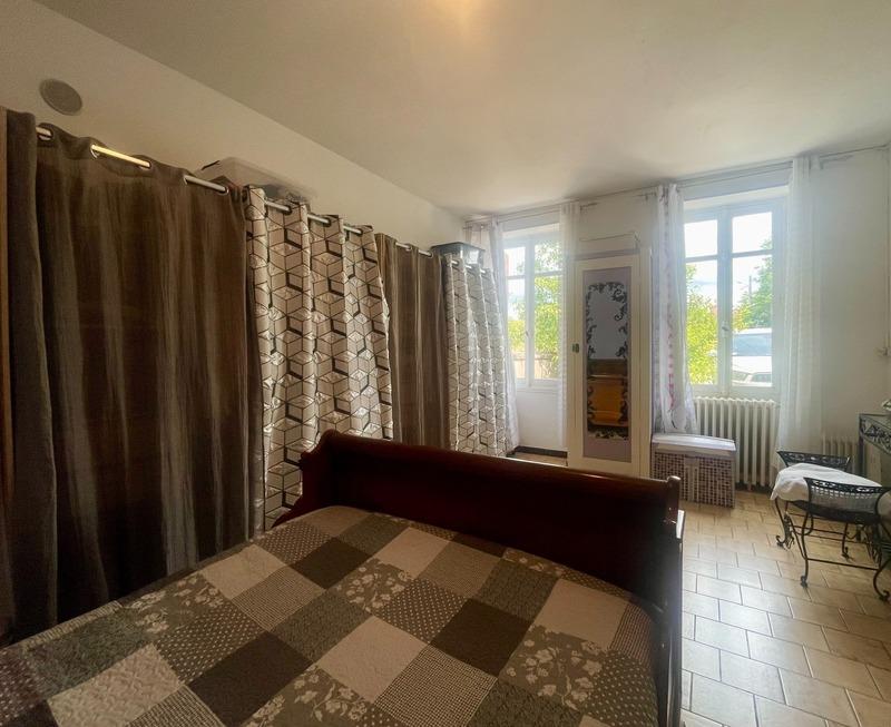 Maison de village - 134 m² - 6 pièces