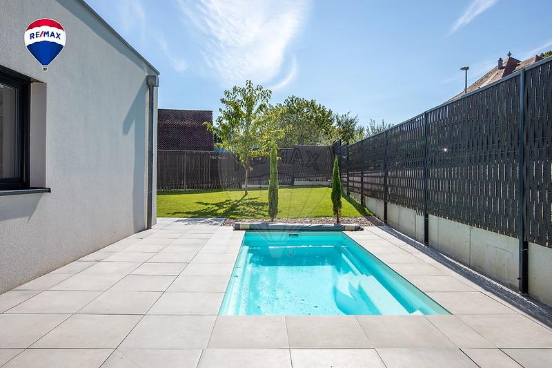 Maison - 138 m² - 5 pièces